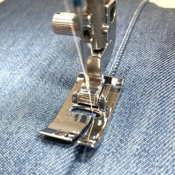 Janome Bi-Level Foot-9mm